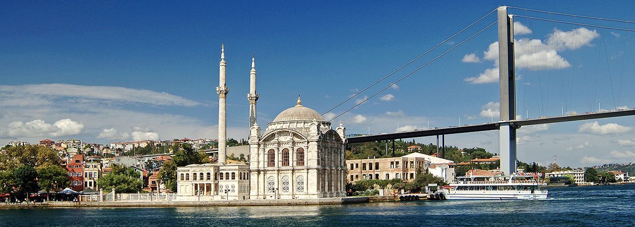 Ks Games 126_11139 Ortaköy Camii / Adnan Sokol