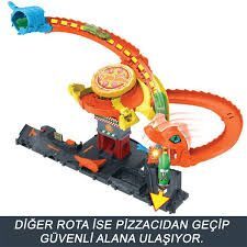 Mattel Htn81 Hot Wheels Pizza Dükkanında Kobra Macerası Oyun Seti*2
