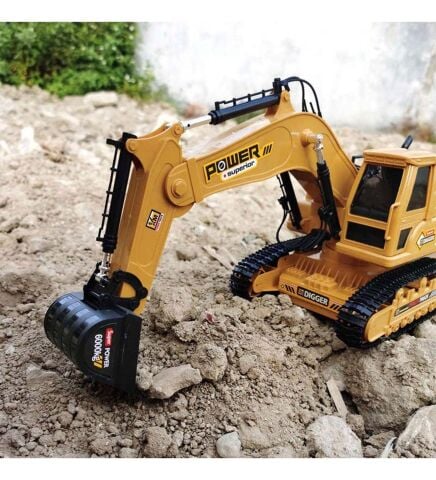 Canali İ-Xm-6810L Kumandalı Şarzlı Paletli Kepçe